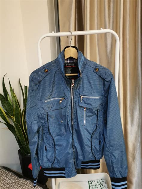 Jeket, Men's Fashion, Coats, Jackets and Outerwear on Carousell