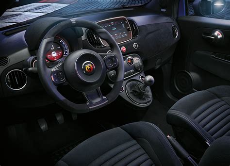 Abarth 595 Competizione | Abarth