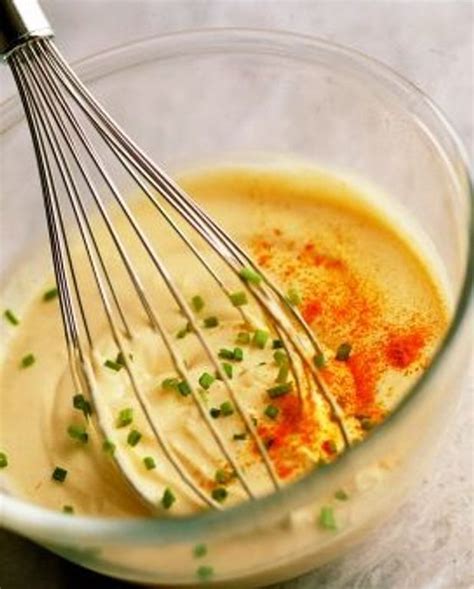 Mayonnaise allégée pour 4 personnes Recettes Elle à Table