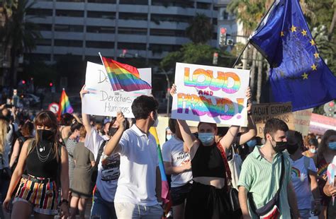 El Dia Del Orgullo Lgtbi En Val Ncia Levante Emv