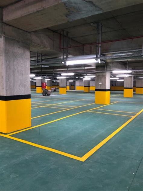 Kapalı Otopark Fabrika Yol Çizgileri Yol Çizgileri İş Sahası