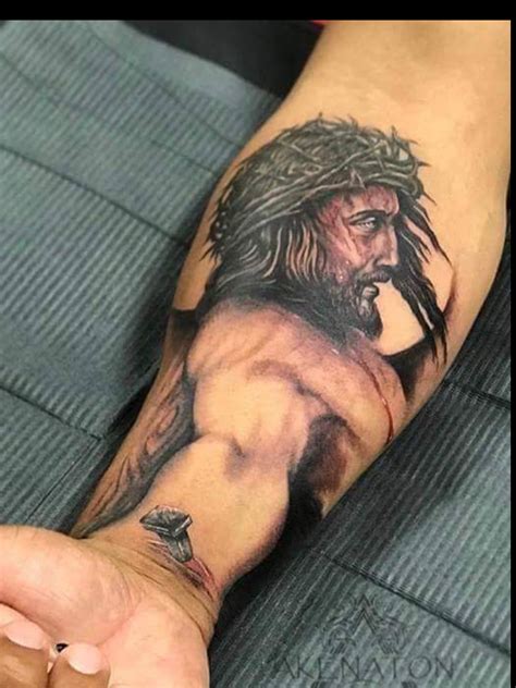 Tatuajes De Cristo En El Brazo