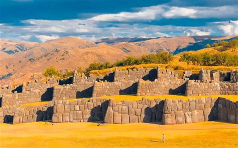 Paquete Cusco 4 días 3 noches City Tour Valle Sagrado Machu picchu