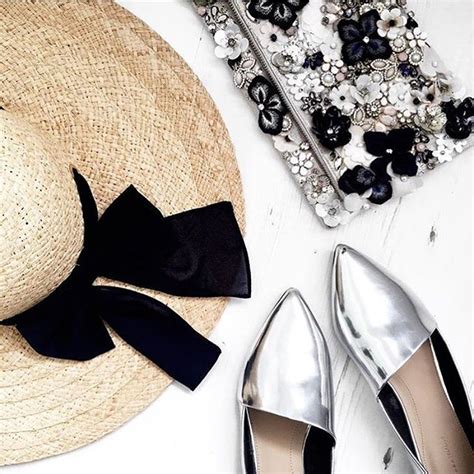 Nếu chưa sở hữu những set bikini này đừng vội đi biển