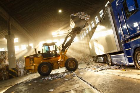 Maschinenpark für effizientes Recycling und Entsorgung