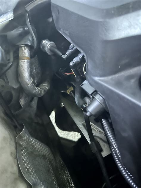 Обратный клапан вакуумной системы — BMW 3 series (F30), 2 л, 2012 года ...