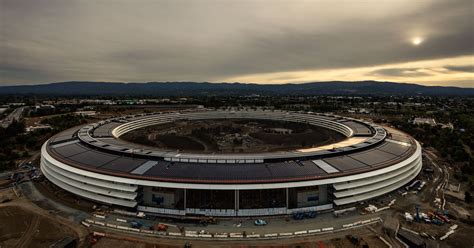 Design and architectural features of the Apple Park campus 10