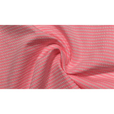 110 Gsm Pink Seersucker Fabric Check Stripes At ₹ 150 Meter In Komarapalayam Id 2851227418412