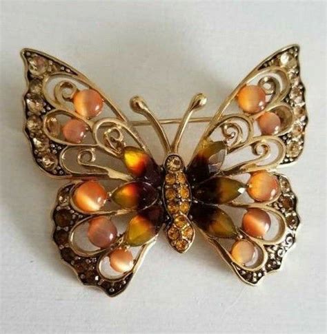 Pin by JAN on JeWeLrY BoX | Animal jewelry, Jewelry, Pendant