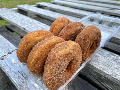 Ct Orchards And Cider Mills That Make Their Own Apple Cider Donuts