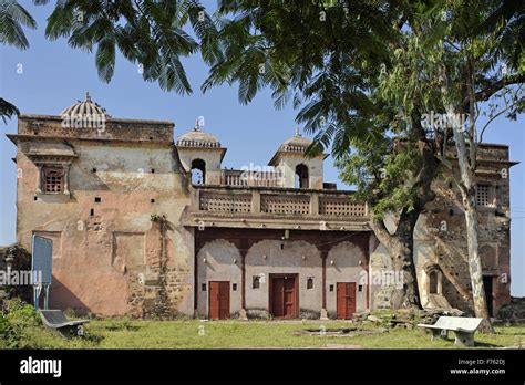 Kharbuja Mahal Dhar Fort Pradesh Hi Res Stock Photography And Images