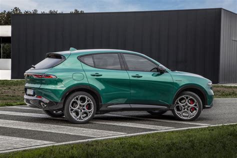 Alfa Romeo Tonale Plenty Of Gusto On A Small Plate Automotive News