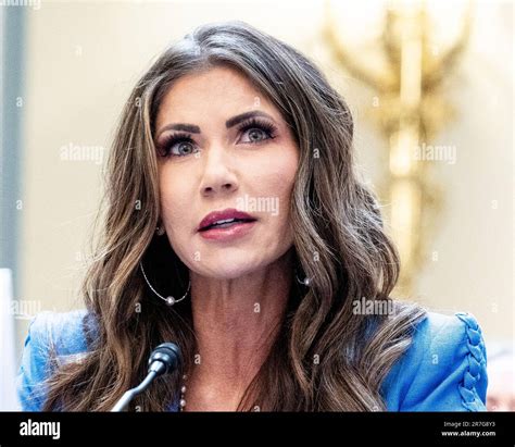 Kristi Noem Hi Res Stock Photography And Images Alamy