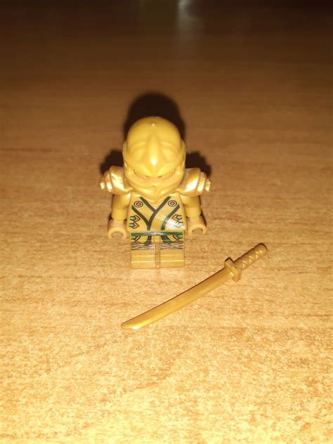 Lego Ninjago Z Oty Golden Lloyd Njo Nowy Toru Kup Teraz Na