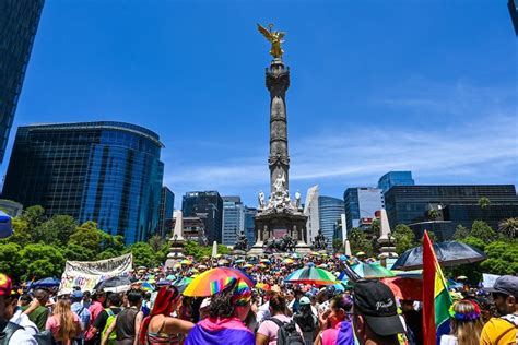 Monumento Ángel de la Independencia símbolo de victoria y libertad