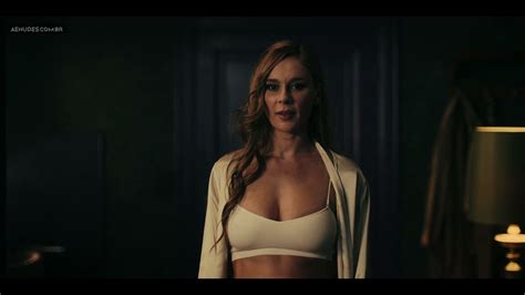 bella dayne nua pelada cena de sexo em bad director aenudes