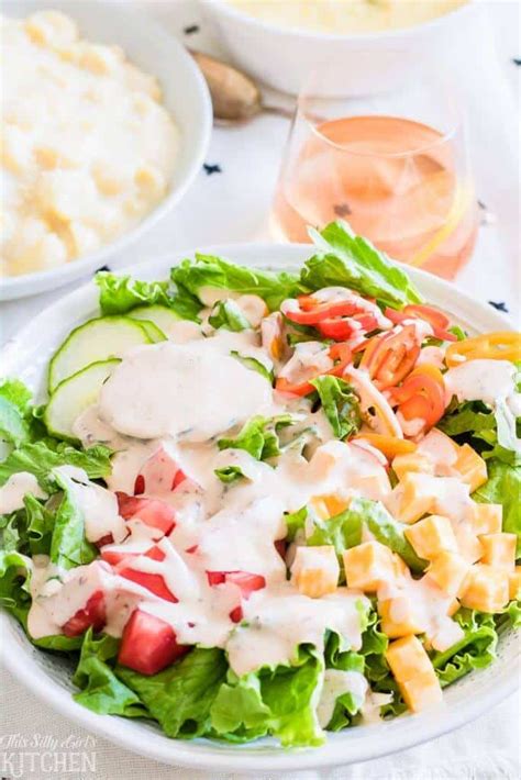 Homemade Creamy Garlic Salad Dressing So Easy