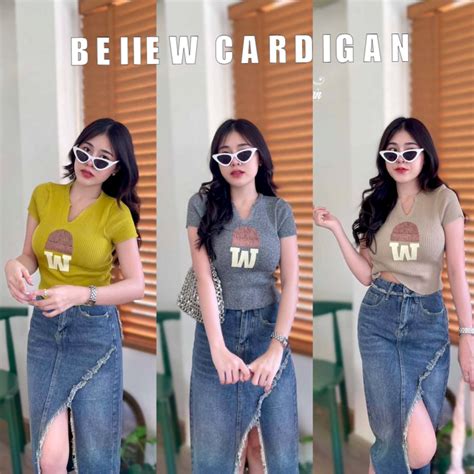 Bw Warisara🦄เสื้อแฟชั่นทรงดีไซส์เก๋มีสไตล์ เป็นงานผ้าไหมพรมสีพื้นแต่งทอ