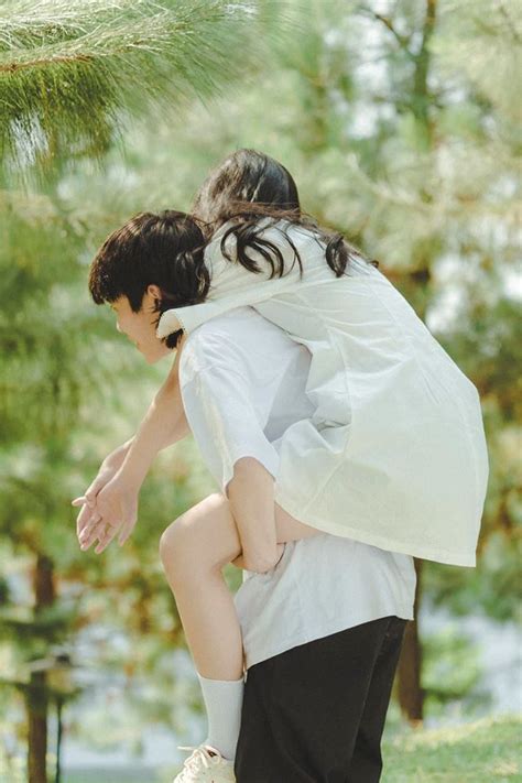 Save Follow Chinie Cute Gay Couples Couples Poses For Pictures