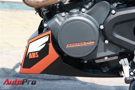 KTM Duke Naked bike sang chảnh cho người mới bắt đầu