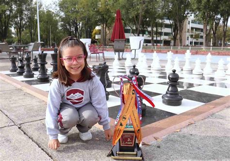 Alondra Bagatella obtiene su primer título mundial de ajedrez UAG