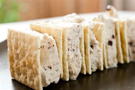 Five Quick And Easy Saltine Cracker Recipes ~ Crunch Time Kitchen