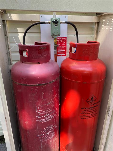 Poll: Gas cylinders or piped gas in your static caravan? - Leisuredays News
