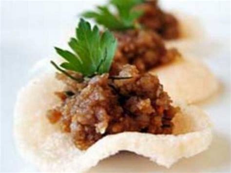 Prawn Crackers With Ground Pork And Peanut Relish Recipe Hungrygowhere