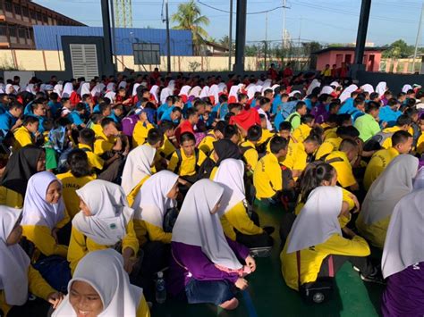 Perjumpaan Rumah Sukan PORTAL RASMI SMK INANAM