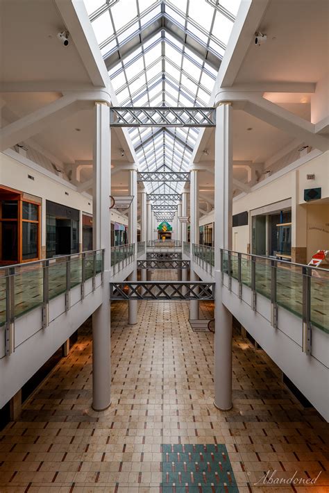 Interior Concourse at Tri-County Mall – May 2022 - Abandoned