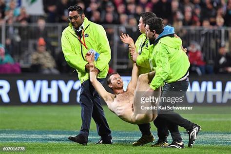 Streaker All Blacks Photos And Premium High Res Pictures Getty Images