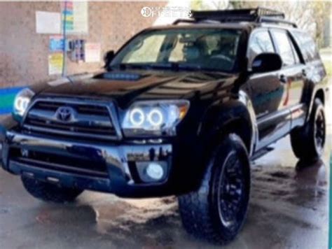 2007 Toyota 4runner With 18x9 6 Fuel 560 And 275 60r18 Kenda Tire Model And Stock Custom Offsets