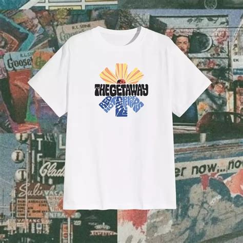 Jual Ossu Ossu The Getaway Graphic Printed White Tshirt Original 2024