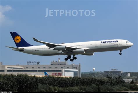 D AIGO Airbus A340 313X Lufthansa Yiran JetPhotos