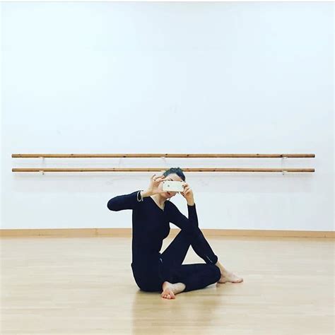 8 Hot Sexy Bibiana Ballbe Bikini Pics