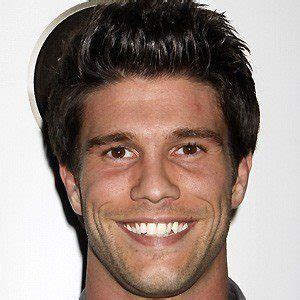 Jason Chambers (TV Actor) - Age, Family, Bio | Famous Birthdays