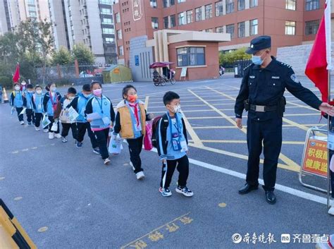 创满意 保平安 巨野公安一键开启“护学岗” 模式 校园 服务 周边