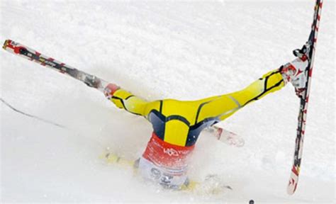 The Most Common Ski Injuries And How To Avoid Them Men S Journal