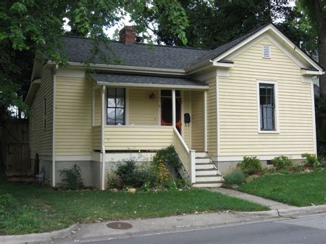 Walk To Downtown Asheville Pet Friendly Fenced In Yard This Charming