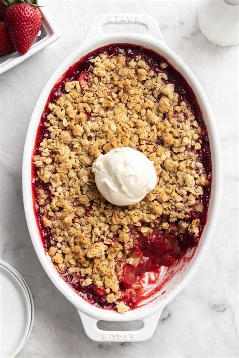 Strawberry Rhubarb Crisp Broma Bakery