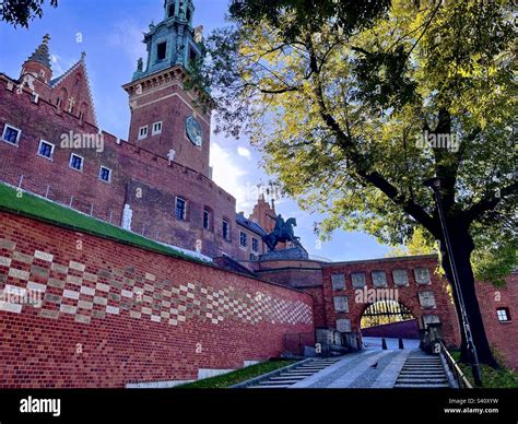 Wawel castle, Krakow Stock Photo - Alamy