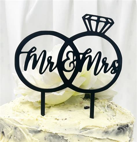 Cake Topper Rings Giftables