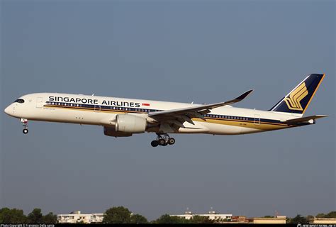 V Smc Singapore Airlines Airbus A Photo By Francesco Della