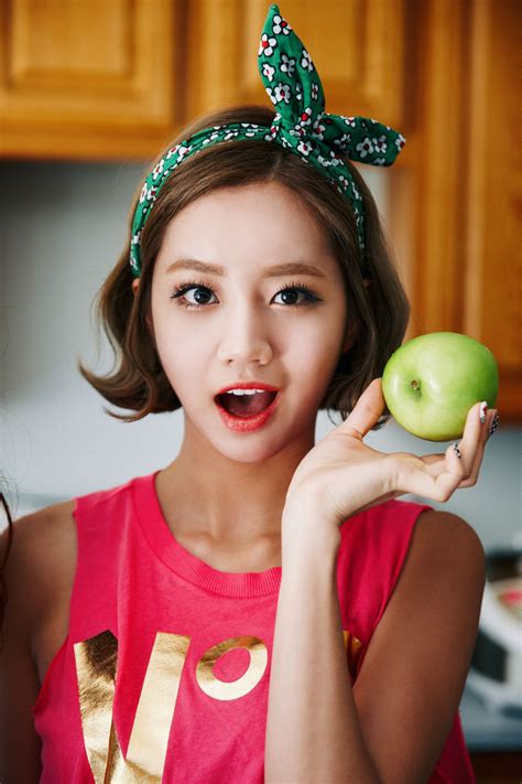 Pin On Lee Hyeri