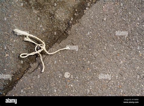 Piece Of String Hi Res Stock Photography And Images Alamy