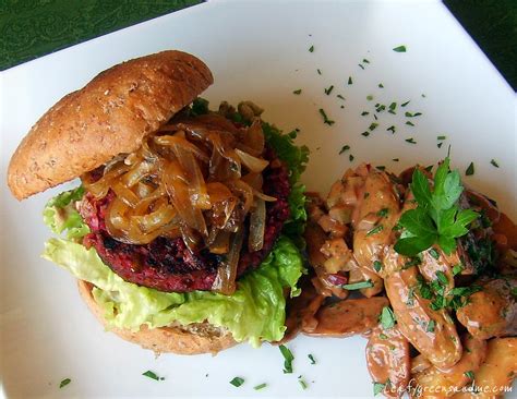 The Ultimate Vegan Burger | Leafy Greens and Me