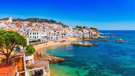 Razones Para Conocer Costa Brava Y Pirineo De Girona Destinia