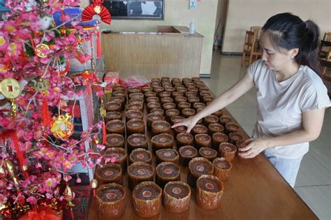 SUSUN KUE KERANJANG Pemerintah Kota Palangka Raya