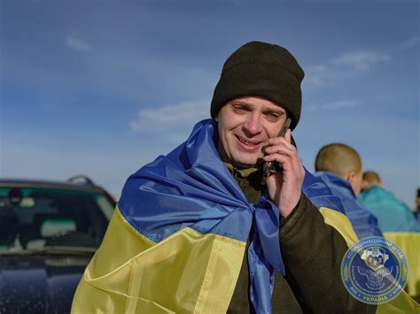 Україна повернула додому 207 полонених