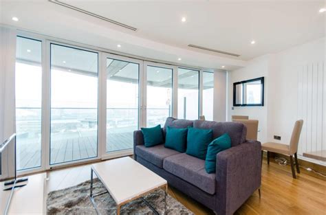 London 1 Bed Flat Arena Tower E14 To Rent Now For £240000 Pm